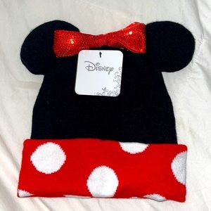 NWT! Disney Minnie Mouse Beanie❣️ (adult)